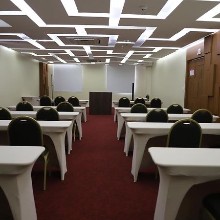 Ramada By Wyndham Manaus Torres Center Hotel Eksteriør billede