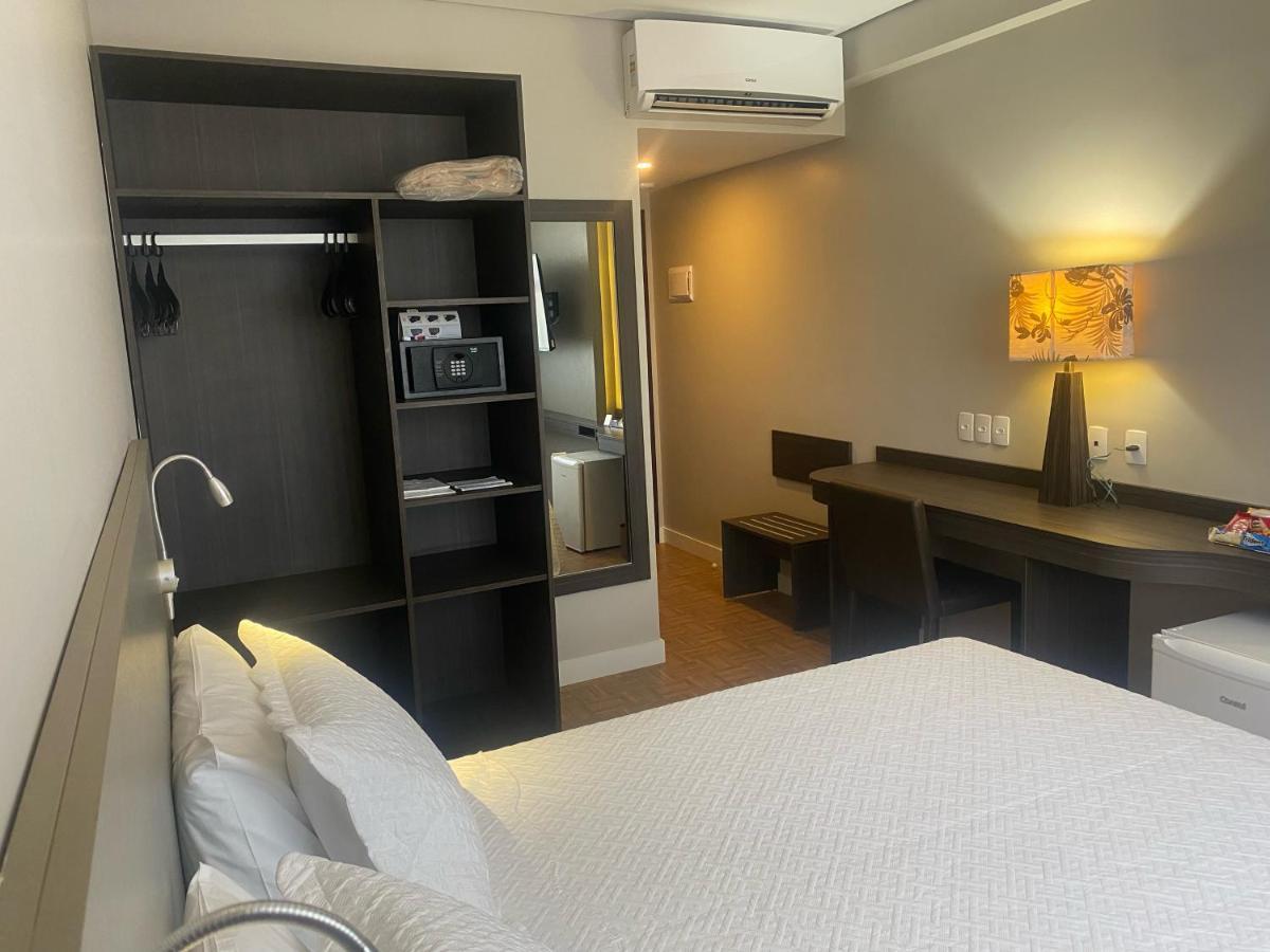 Ramada By Wyndham Manaus Torres Center Hotel Eksteriør billede