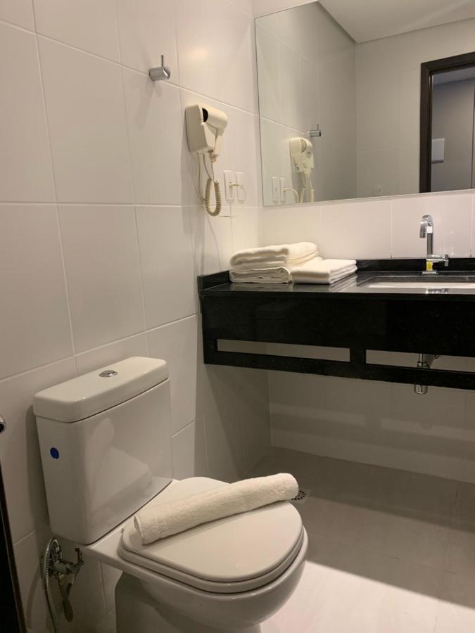Ramada By Wyndham Manaus Torres Center Hotel Eksteriør billede